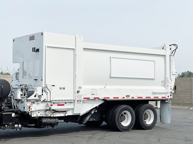 2008 Heil MultiTask SL 30 YD Side Loader Body & Arm