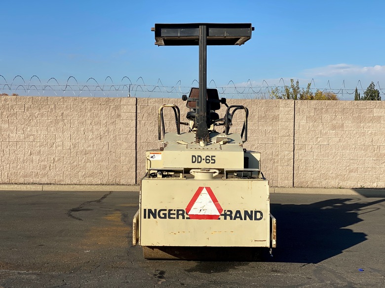 1991 Ingersoll Rand DD65 Double Drum Vibratory Roller