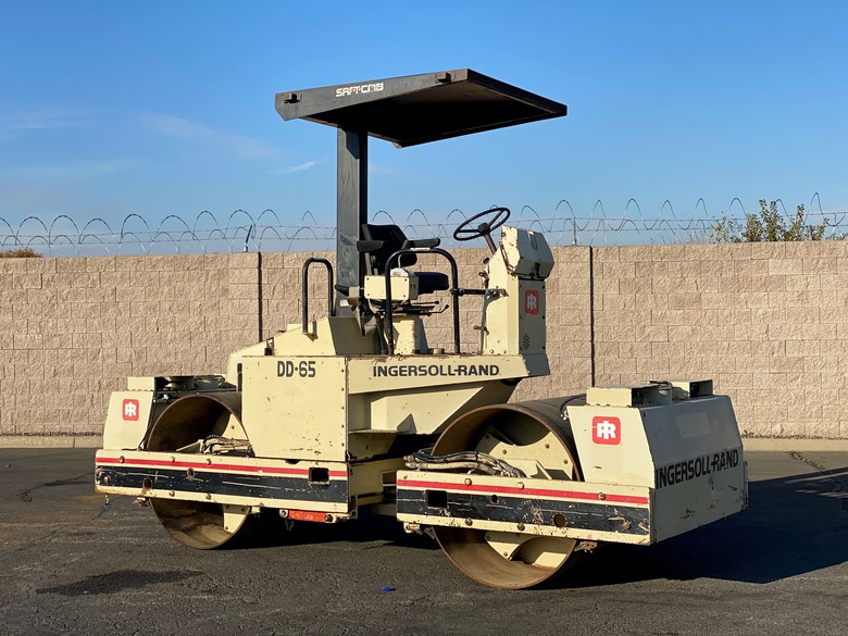 1991 Ingersoll Rand DD65 Double Drum Vibratory Roller