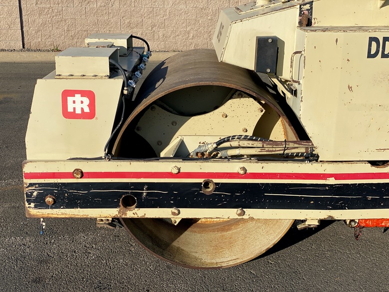 1991 Ingersoll Rand DD65 Double Drum Vibratory Roller