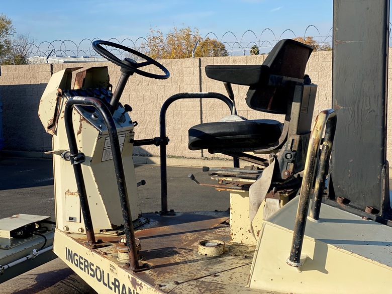 1991 Ingersoll Rand DD65 Double Drum Vibratory Roller