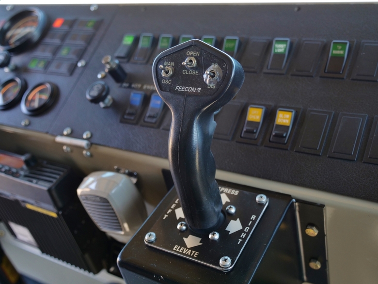 1997 Oshkosh T-1500 4x4 ARFF Aircraft Rescue Truck