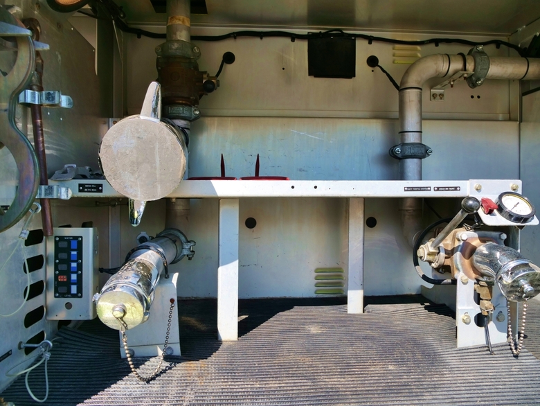 1997 Oshkosh T-1500 4x4 ARFF Aircraft Rescue Truck