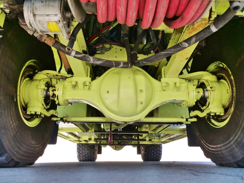 1997 Oshkosh T-1500 4x4 ARFF Aircraft Rescue Truck