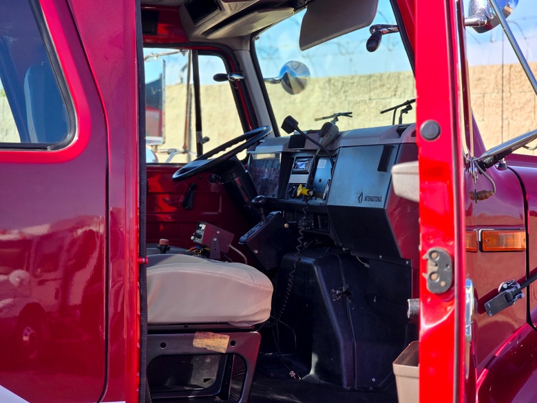 1999 International 4900 Type 3 Fire Pumper
