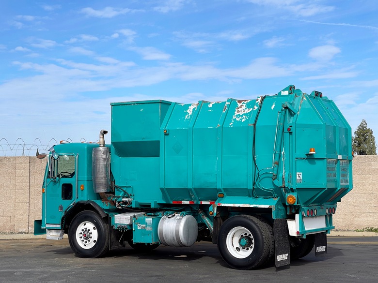 2001 Peterbilt 320 Amrep Automated Side Loader Garbage Truck