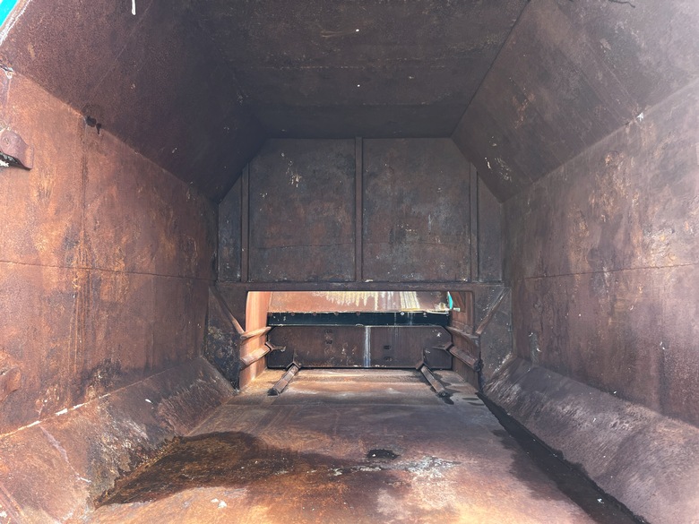 2001 Peterbilt 320 Amrep Automated Side Loader Garbage Truck