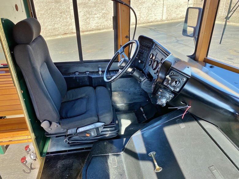 2002 Freightliner MB55 Chance Coach 27 Passenger Trolley Bus