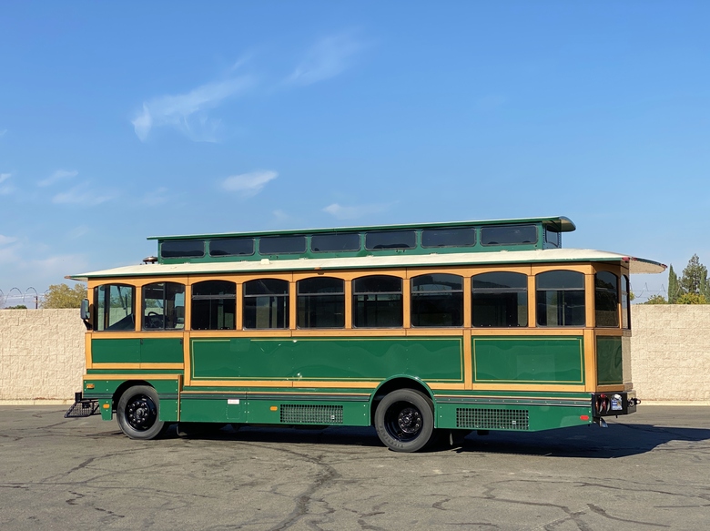 2002 Freightliner MB55 Chance Coach 27 Passenger Trolley Bus