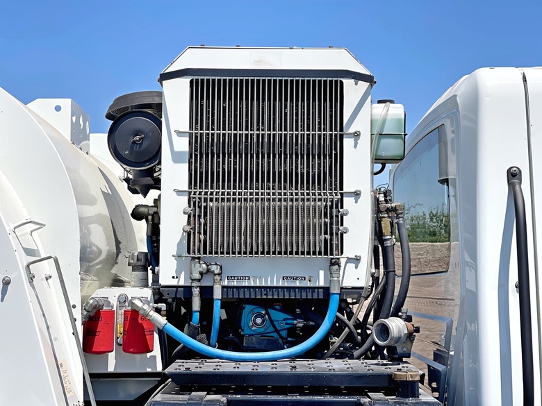 2005 International 4300 Tymco 600 BAH Air Street Sweeper