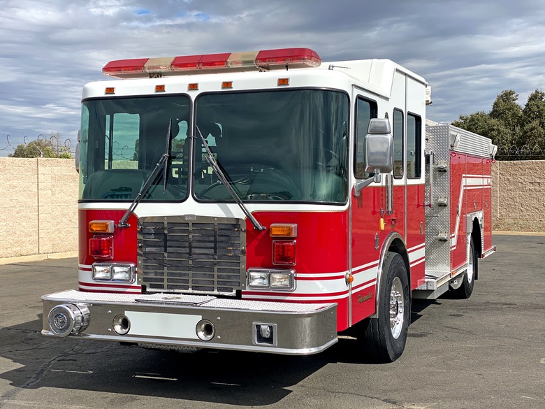 2005 HME 500/1500/20 Fire Rescue Pumper