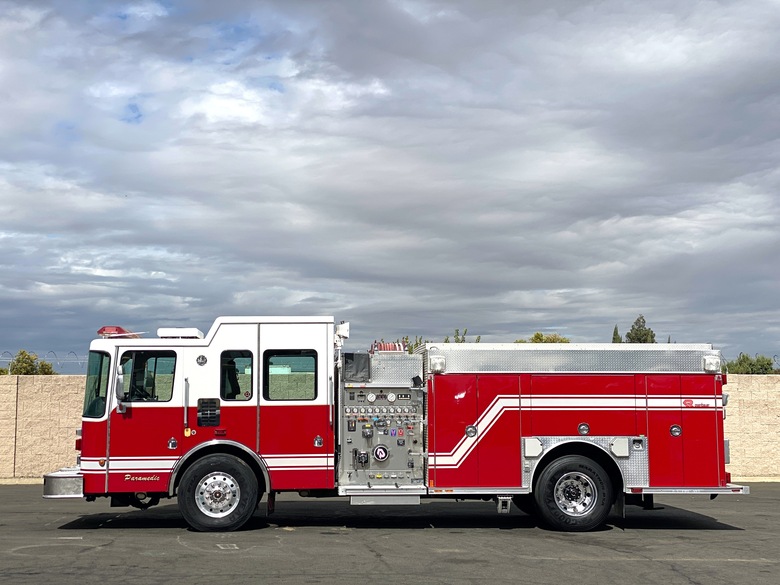 2005 HME 500/1500/20 Fire Rescue Pumper