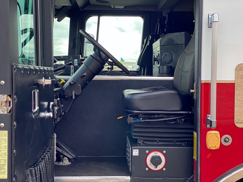 2005 HME 500/1500/20 Fire Rescue Pumper