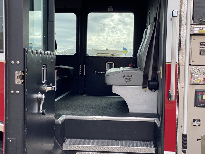 2005 HME 500/1500/20 Fire Rescue Pumper