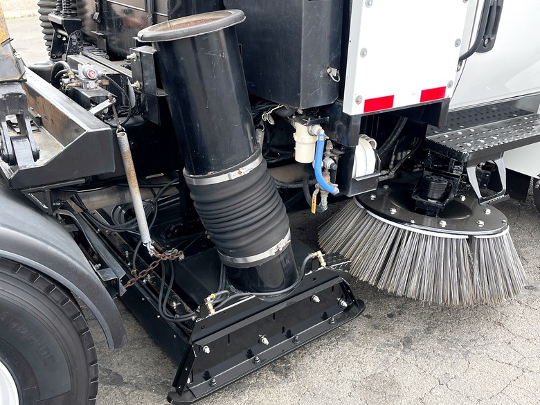 2006 International 4200 Tymco 500X Regenerative Air Street Sweeper