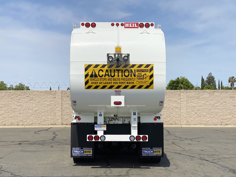 2008 Autocar Heil Rapid Rail 30 Yard Side Loader Garbage Truck