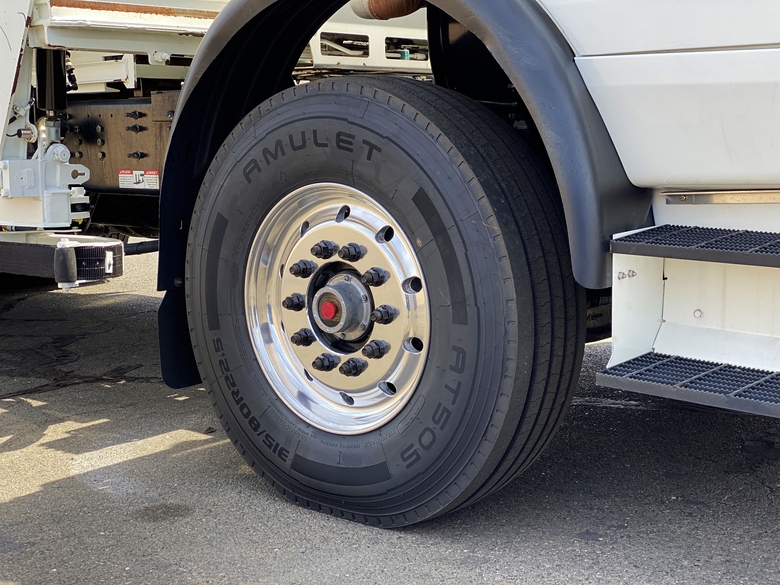 2008 Autocar Heil Rapid Rail 30 Yard Side Loader Garbage Truck