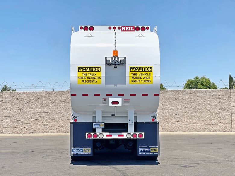 2008 Autocar Heil Rapid Rail 32 Yard Side Loader Garbage Truck