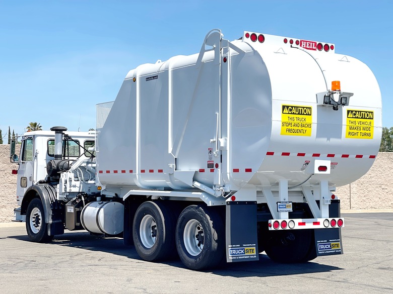 2008 Autocar Heil Rapid Rail 32 Yard Side Loader Garbage Truck