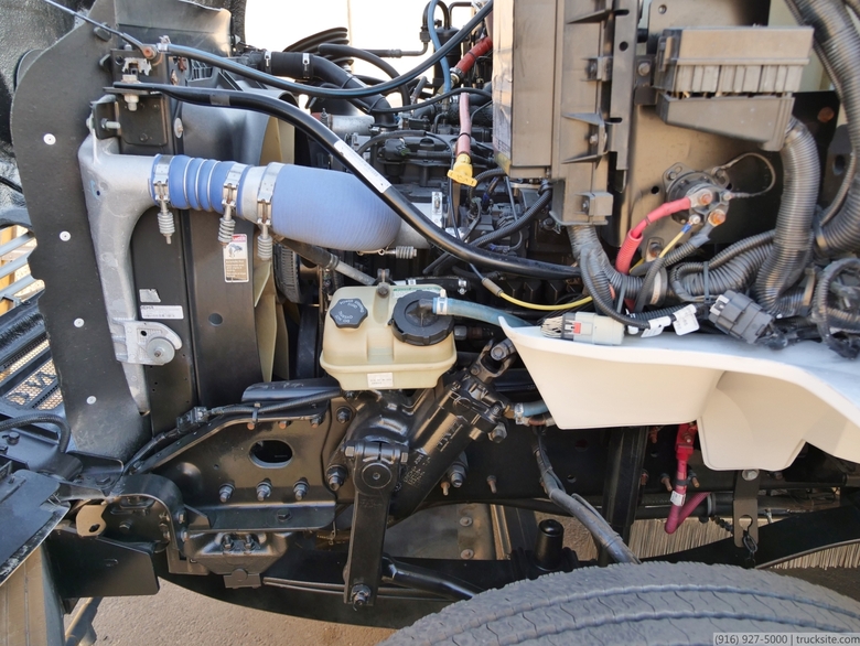 2009 Sterling Schwarze M6000SE CNG Broom Sweeper