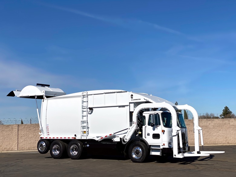 2009 Autocar New Way Mammoth 40 YD CNG Front Loader