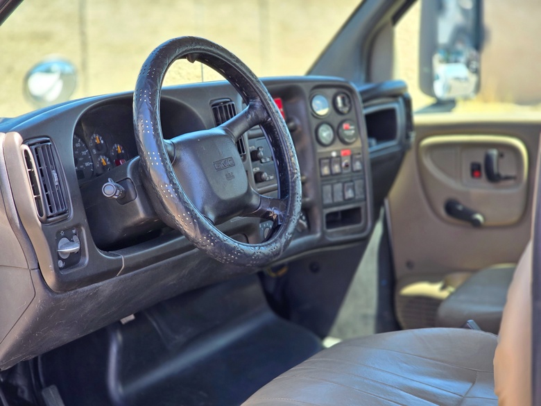 2009 GMC C7500 CNG Single Axle Cab & Chassis