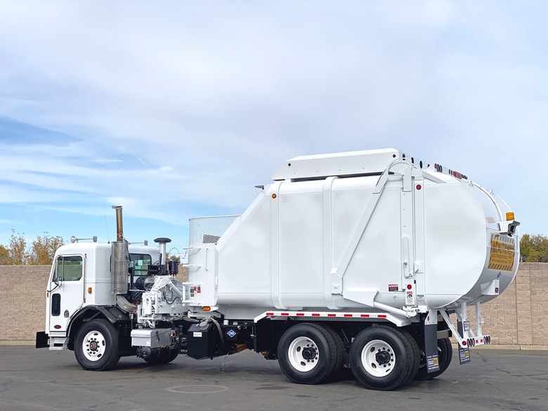 2011 Peterbilt Heil Rapid Rail 33 YD CNG ASL Garbage Truck