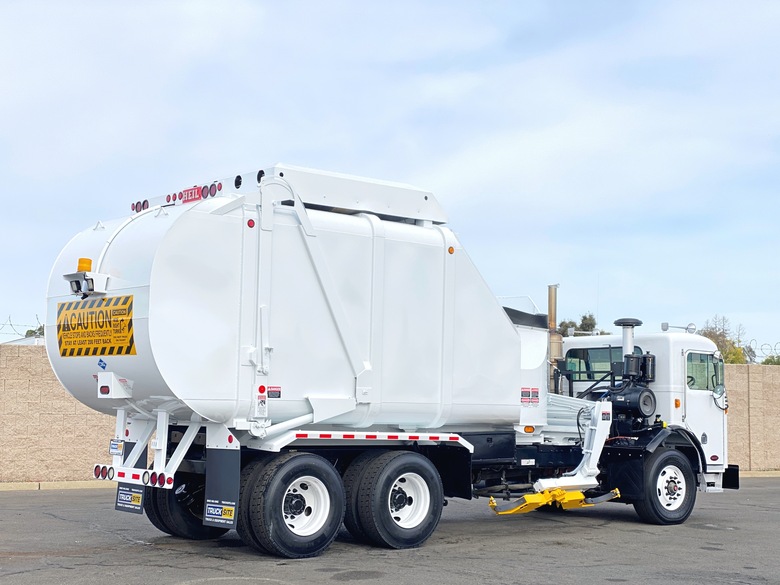 2011 Peterbilt Heil Rapid Rail 33 YD CNG ASL Garbage Truck