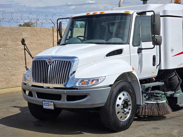 2011 International Crosswind Vacuum Street Sweeper