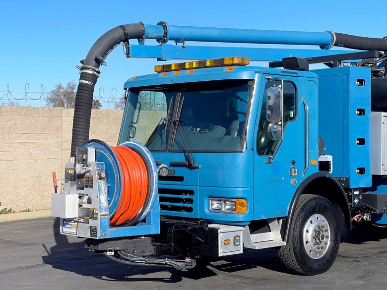 2011 Freightliner Vactor 2100 PD Combo Sewer Truck