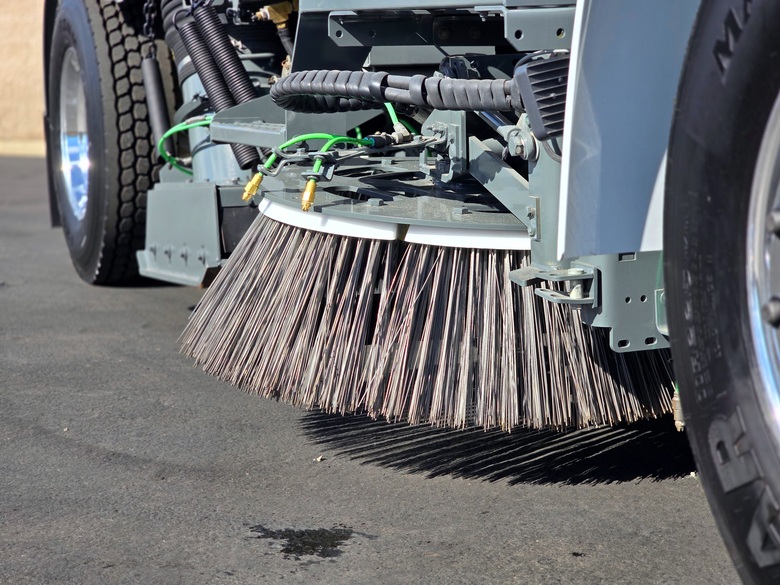 2011 International 4300 Elgin Crosswind J Street Sweeper