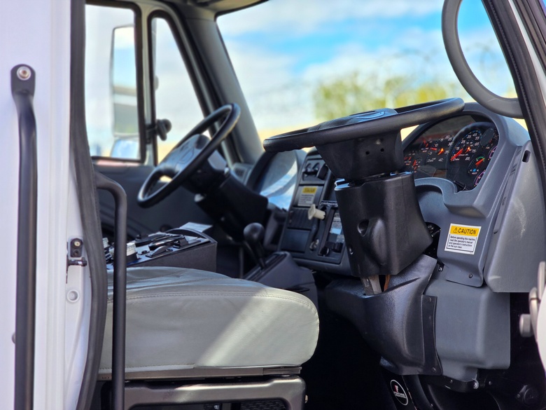 2011 International 4300 Elgin Crosswind J Street Sweeper