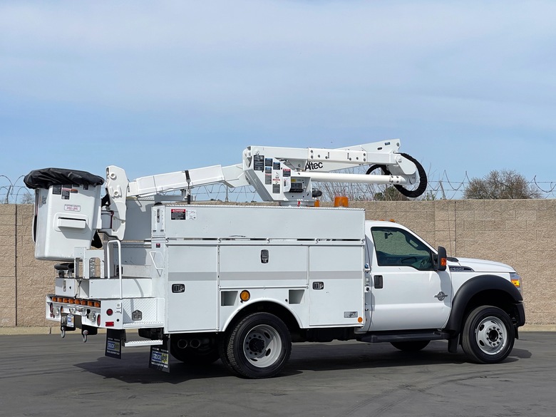 2012 Ford F550 Altec AT37G Articulating Bucket Truck
