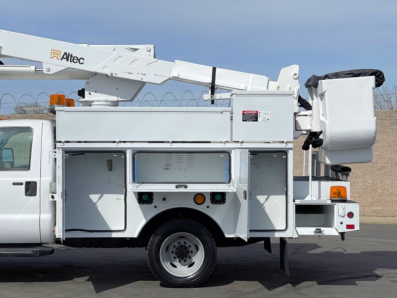 2012 Ford F550 Altec AT37G Articulating Bucket Truck