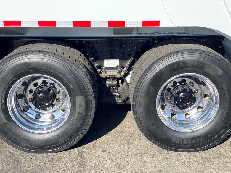 2014 Autocar New Way 25 Yard CNG Rear Loader Garbage Truck