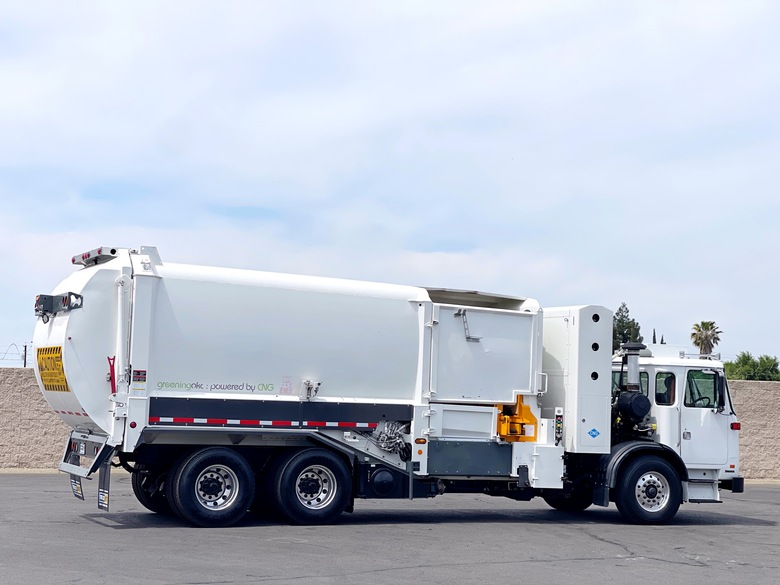2014 Autocar CNG Labrie Expert 2000 31YD ASL Garbage Truck