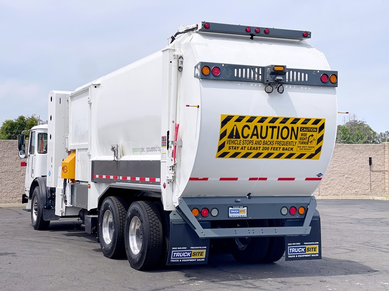 2014 Autocar CNG Labrie Expert 2000 31YD ASL Garbage Truck
