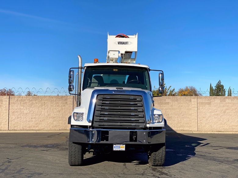 2015 Freightliner 6x6 Versalift 7500I-E108 Bucket Truck