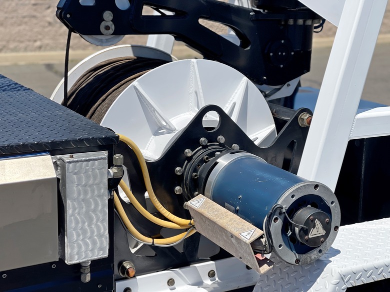 2015 Envoltz Scorpion 8K Cable Puller