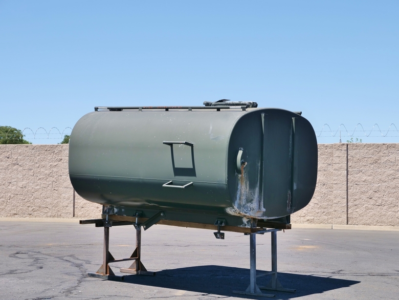 Isometrics 1,500 Gallon Stainless Steel Water Tank