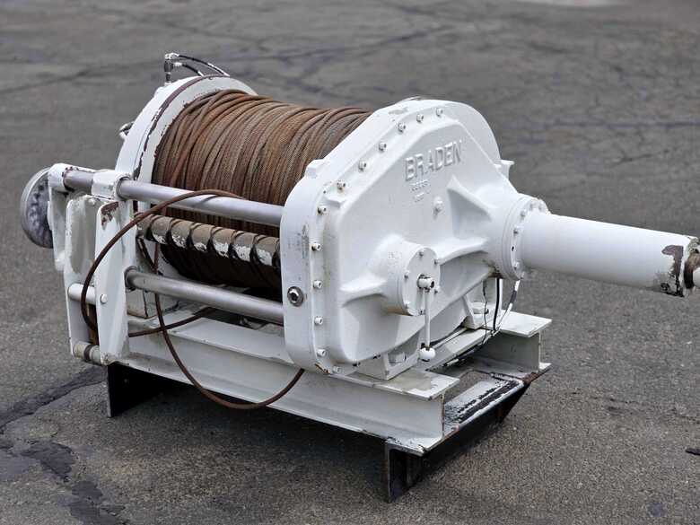 Braden BP200B Hydraulic Winch with Levelwind