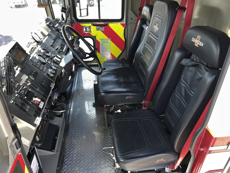 2004 Oshkosh T-1500 4x4 Aircraft Rescue Truck