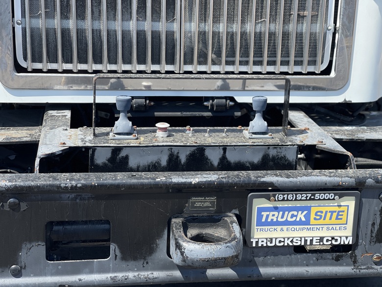 Altec D3060ATR Digger Derrick Body