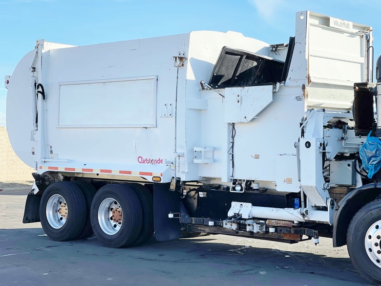 Wayne Curbtender 27 Yard Side Loader Body & Arm