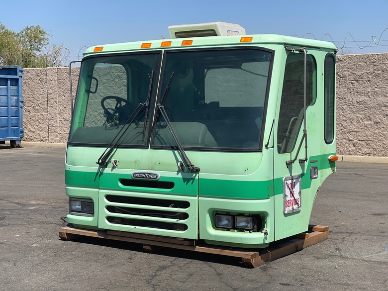 Freightliner / Sterling / ALF Condor Cab